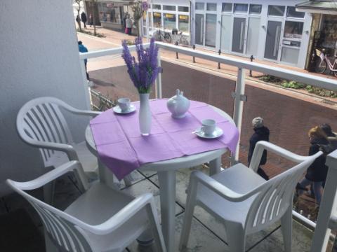 Balkon zur Winterstraße