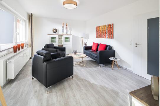 Wohnraum mit gemütlicher Sitzecke