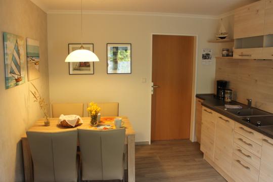 Essecke und Küchenzeile